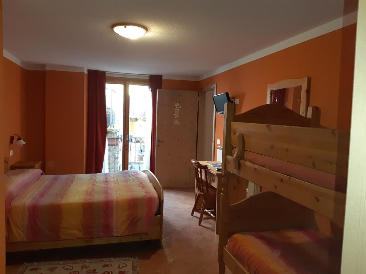Agriturismo Belotti Temù Buitenkant foto